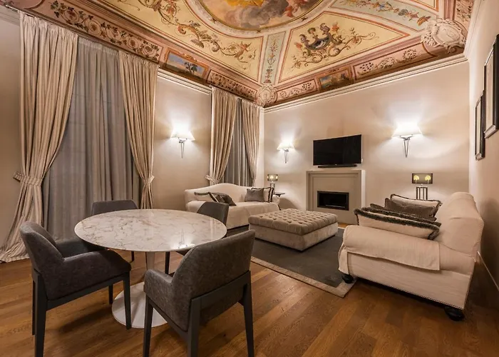 Rucellai Prestige By Mmega * Firenze