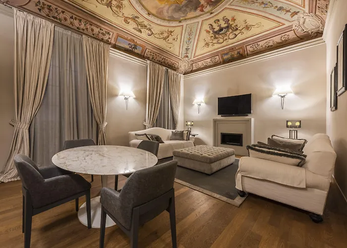 Rucellai Prestige By Mmega * Firenze